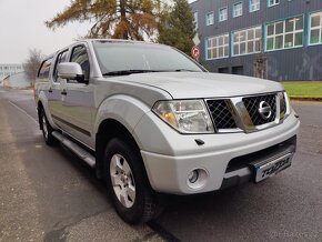 Nissan Navara 2,5 DCi 4x4 - 6