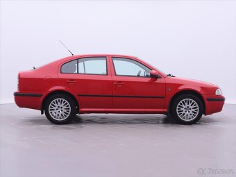Škoda Octavia 1,6 MPI Tour CZ Trumf Klima (2009) - 6
