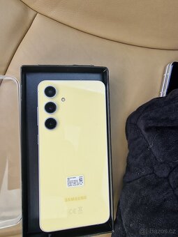 Samsung Galaxy S24 FE 5G Yelow - 6