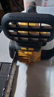 Aku řetězová pila DeWalt DCM565 - 6