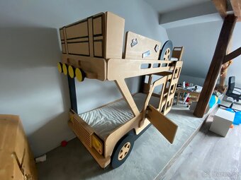 Patrová postel ve tvaru Land Rover Defender - 6