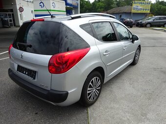 Peugeot 207 1,6 HDI - 6