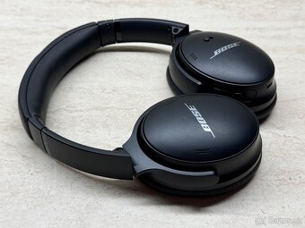 Bose QuietComfort Headphones - 6