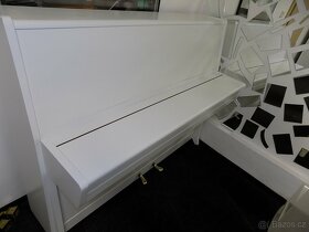 Bílé piano, pianino, klavír Petrof - 6