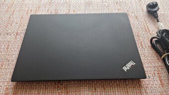 Lenovo ThinkPad T14 g2, 32GB RAM, 500GB SSD - 6