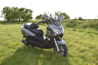 Piaggio X9 125 - 6