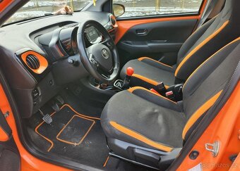 Toyota Aygo 1.0 VVT-i Color Edition 1.Maj Tempo - 6
