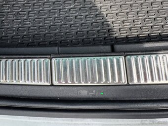ŠKODA SUPERB kombi 2.0TDi 147kW LaK 4x4 DSG - 6