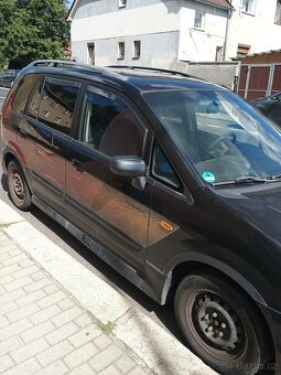 Mazda Premacy - 6