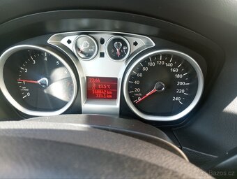Ford Focus 1,6 85kw kombi - 6