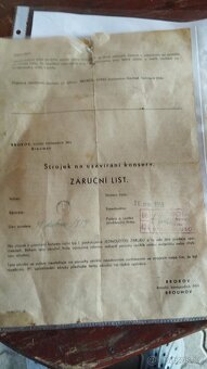 Strojek na uzavírání plechových konzerv BAX136 - 6