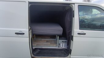 Volkswagen transporter T5 1.9 TDI camper - 6