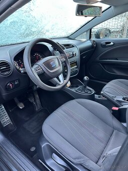 Seat Leon 1.6 TDI TOP STAV - 6