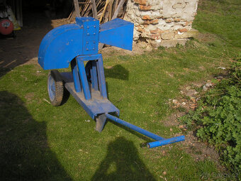 štěpkovač špalíkovač - 6