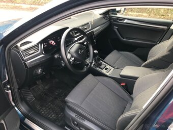 Škoda Superb 2.0 TDI  jen 39 tis.km - 6