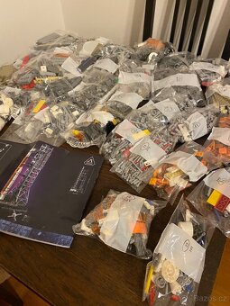 LEGO Icons 10341 NASA Artemis Space Launch System - 6