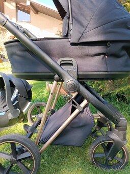 Dvojkombinace Roan Ivi + vajíčko Aton5 + isofix - 6