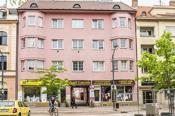 PRONÁJEM NEBYTOVÉHO PROSTORU, LANNOVA TŘ., ČB - 6