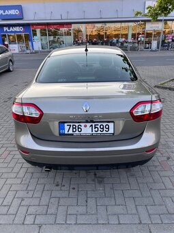 Renault Fluence 1.6 81kW 2011 Limited - 6