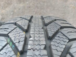 Prodám sadu kol VW 185/65R15 zimní - 6