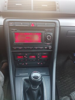 Audi A4 B7 S-Line 125kw - 6