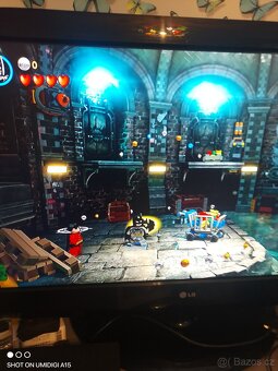 Playstation 4 PRO - 6