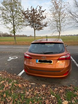 Prodám Hyundai i30 combi 1.6 88KW Najeto 73 000 Km - 6