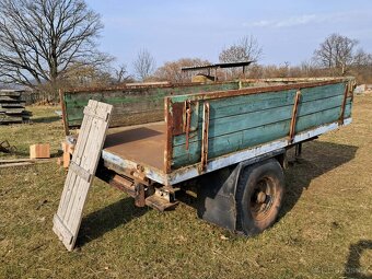 Sklopný jednoosý vlek za traktor - 6
