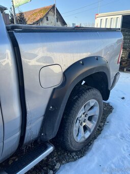 Dodge Ram Bighorn 5,7 hemi.Lpg - 6