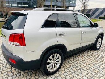 Kia Sorento 2.2D 4x4 MANUÁL VÝHŘEV 1.MAJITEL BEZ KOROZE - 6
