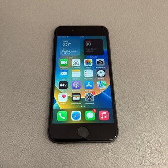 iPhone 8 64GB, pěkný stav, 12 měsíců záruka - 6