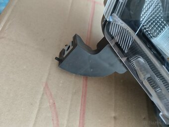 Dacia Spring- pravý LED světlomet 266008993R - 6
