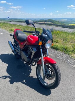 Kawasaki ER5 - 6