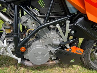 KTM 990 Super Duke - 6