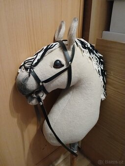 Hobby Horse - 6