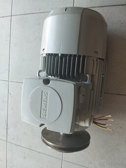 Elektro motor Siemens - 6