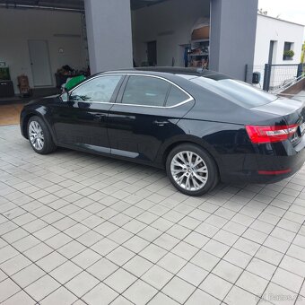Škoda Superb 3-2.0Tdi-110kw-115.000km - 6