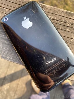 iPhone 3GS 8GB - 6