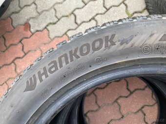 Sada zimních pneu 245/45/18, 2x Nokian 2x Hankook - 6