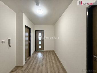 Pronájem úplně nového bytu 2+kk v Litoměřicích, ve kterém do - 6