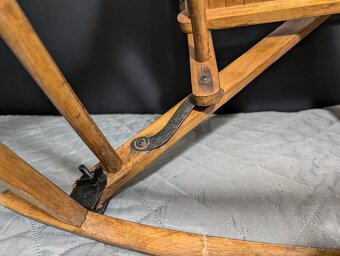 Dětské houpací křeslo - 6