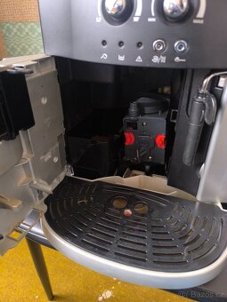 DeLonghi MAGNIFICA - 6