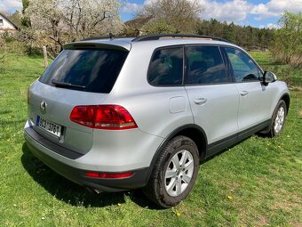 VW TOUAREG 3.0TDI 150kW, 12/2013, PODVOZEK NA PRUŽINÁCH - 6