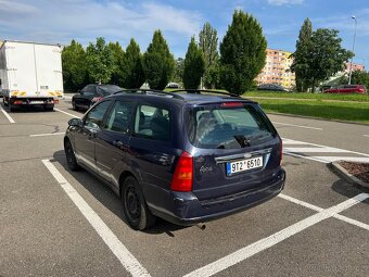 Ford Focus Combi 1.6i 74kW Zetec MK1 Ghia - 6