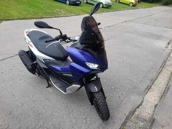 Aprilia SR GT 125 koupeno nové v ČR. - 6