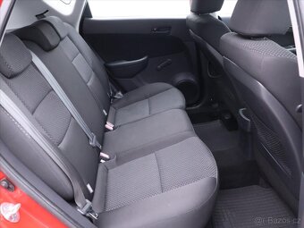 Hyundai i30 1,4 CVVTi 80kW CZ Serv. kniha (2009) - 6