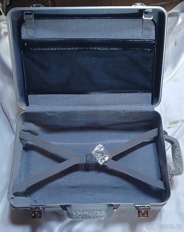 Kufr hliníkový do letadla - 6