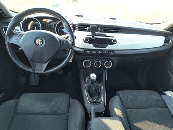 Alfa Romeo Giulietta - 6