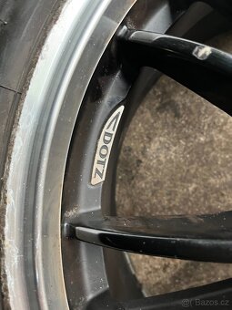 Alu kola Dotz 17 s letním pneu 205/45R17. - 6