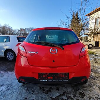 Mazda 2 benzín rok 2009 - 6